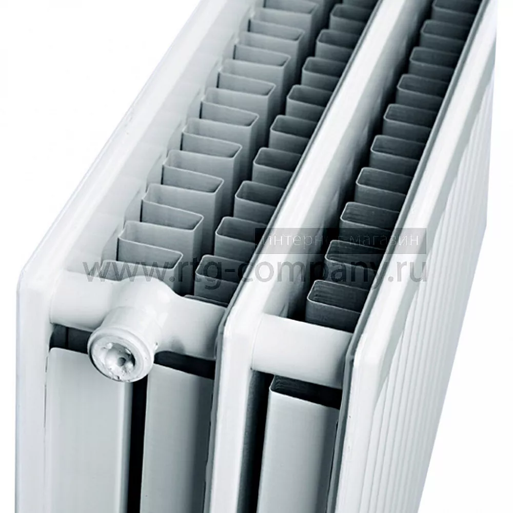 Радиатор 33-500-1700 LEMAX C (боковое подключение) 5481 Вт